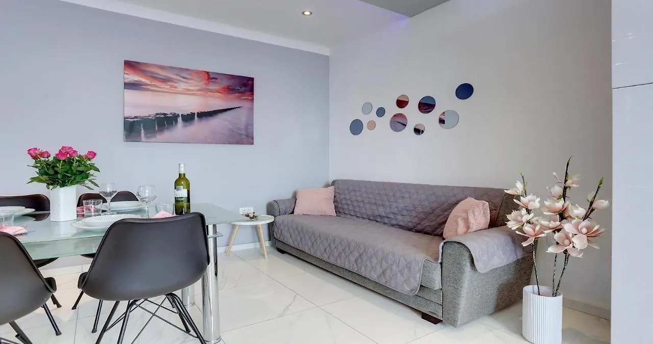 Adorable Apartment Ena Kastela