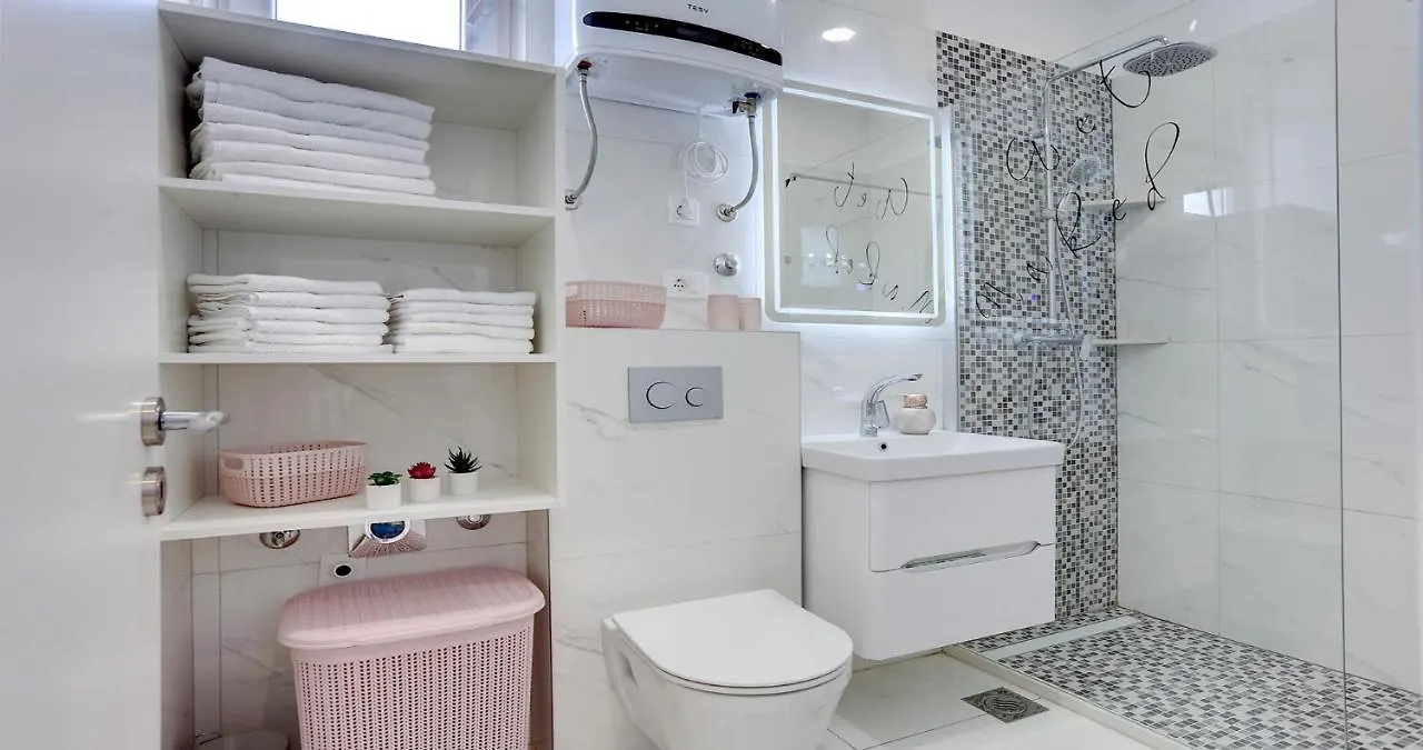 Adorable Apartment Ena Kastela 0*,  Croatia