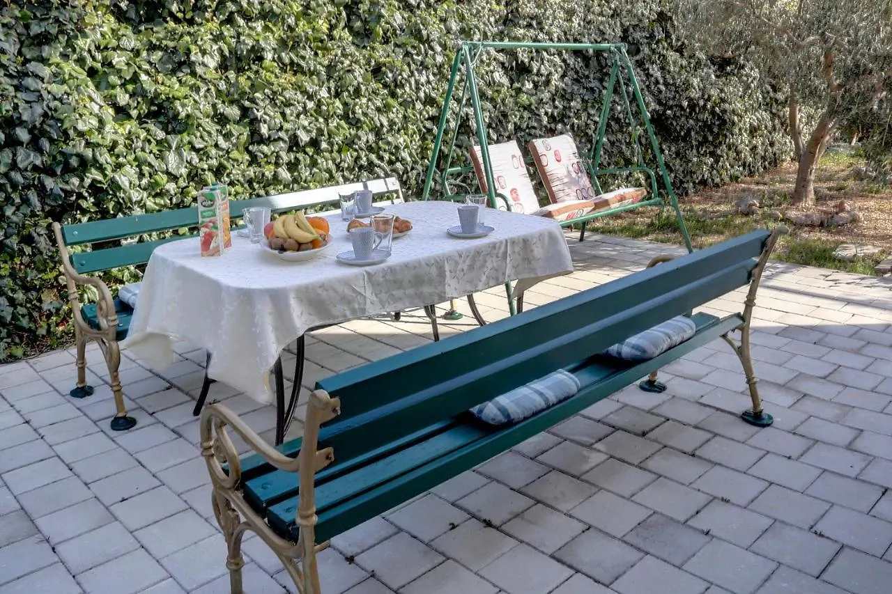 Adorable Apartment Ena Kastela